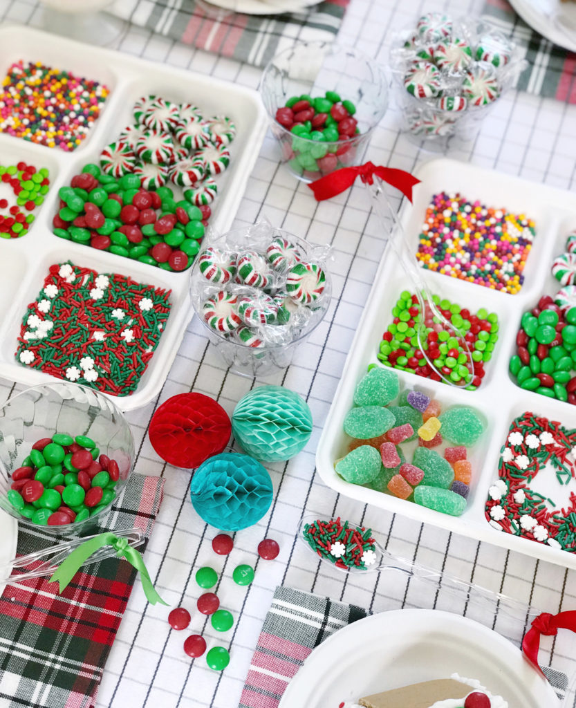 Gingerbread House Decorating Party. - DomestikatedLife