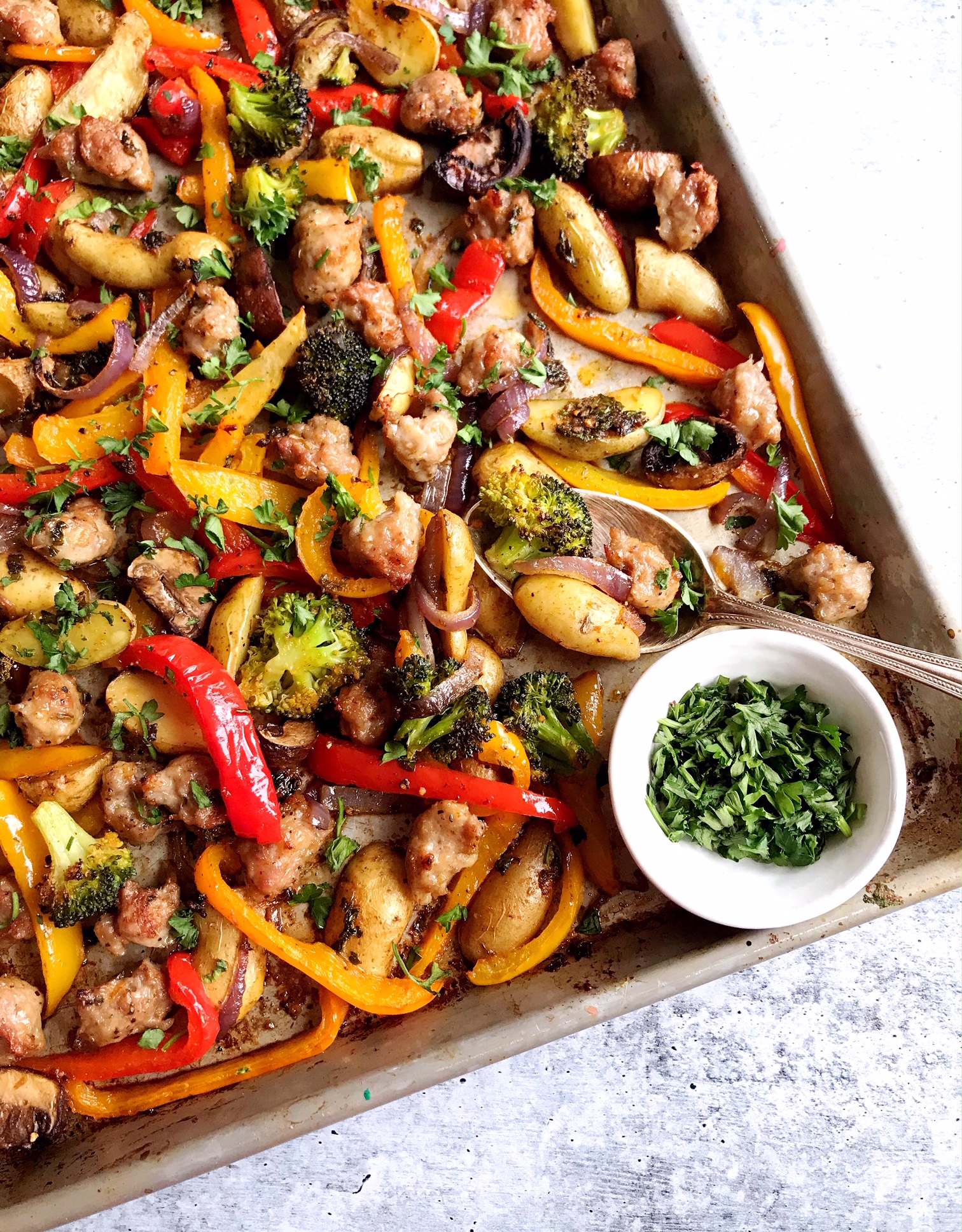 One-Pan Italian Sausage and Roasted Vegetables. - DomestikatedLife