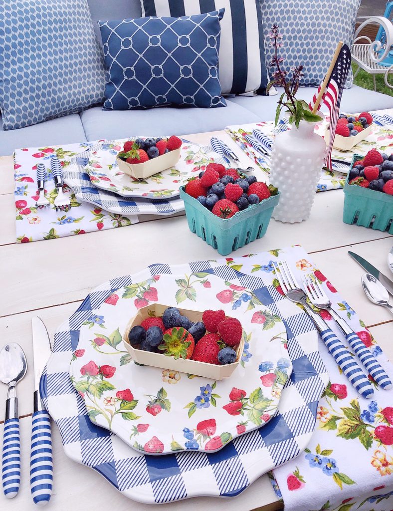 Patriotic Berry Summer Tablescape. - DomestikatedLife