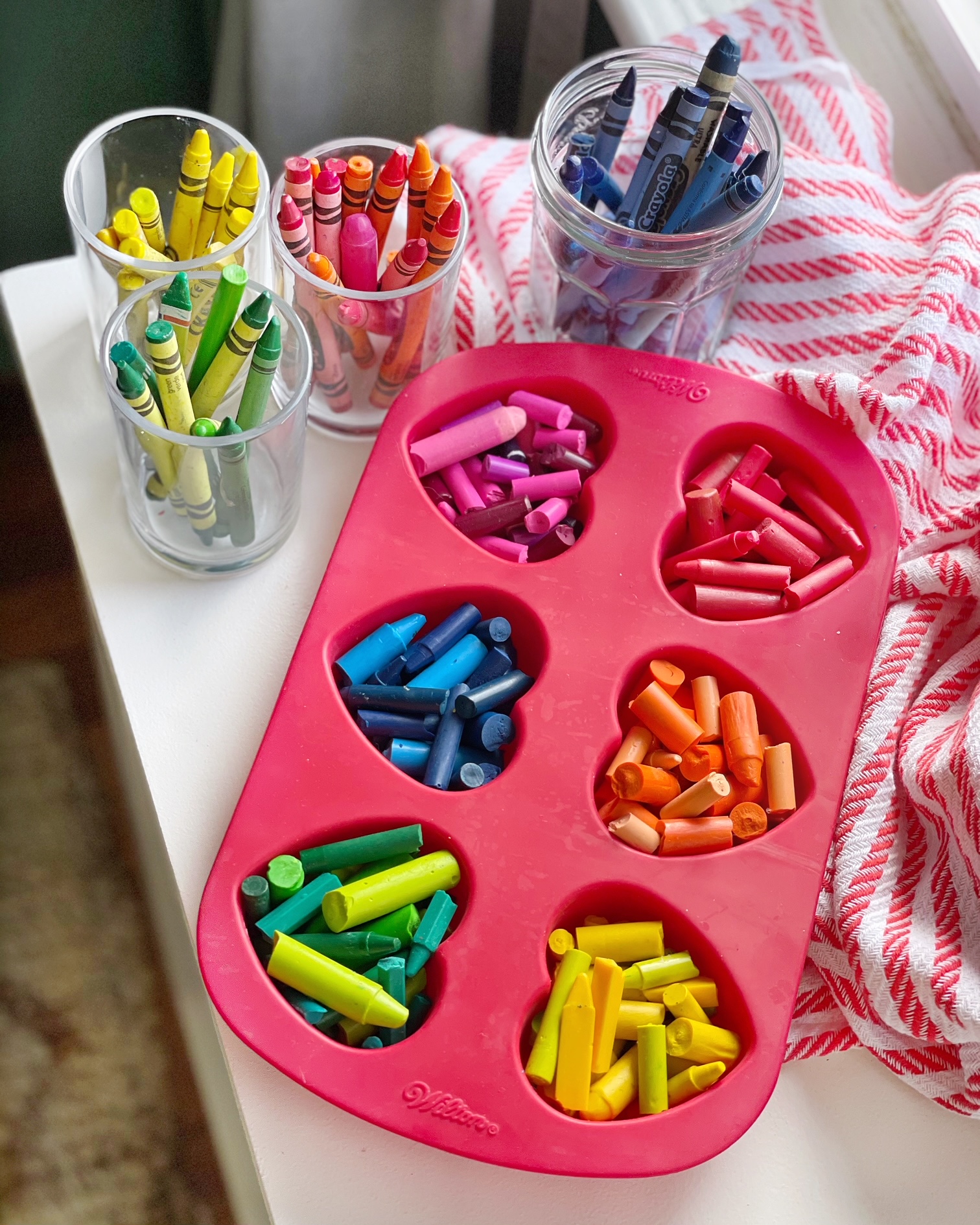 How to Make Recycled Crayons - Friday Fun, for kids - Aunt Annie's Crafts