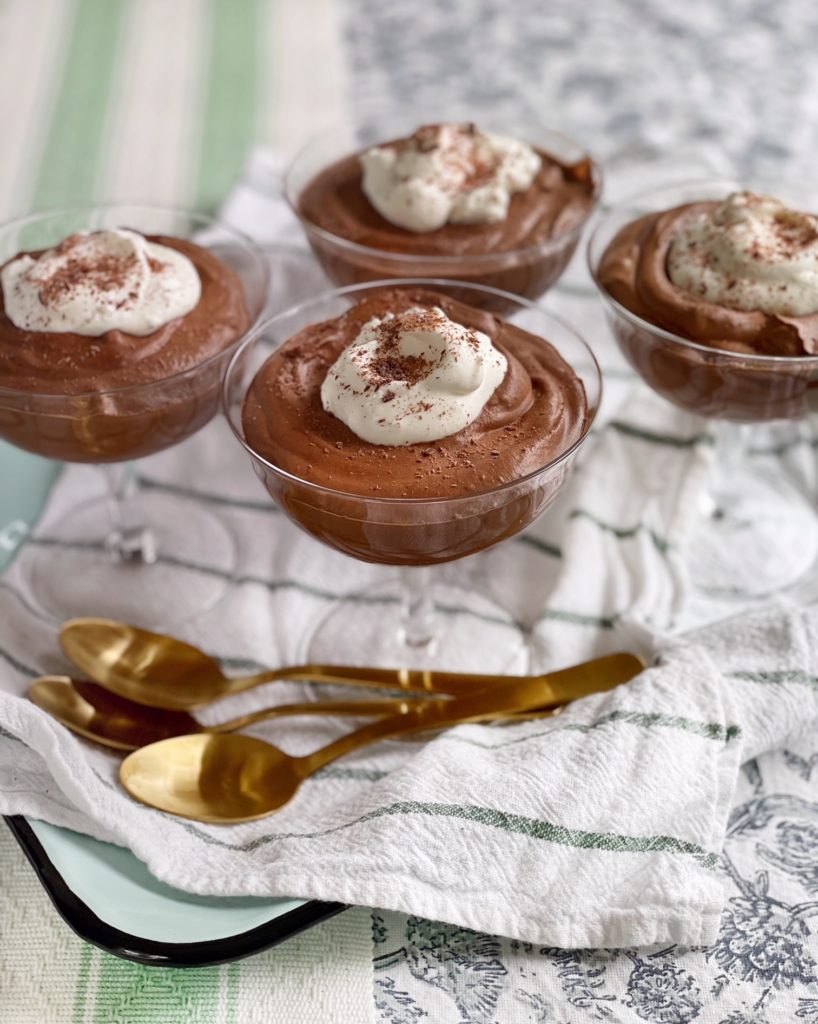 Easy Chocolate Guinness Mousse. - DomestikatedLife